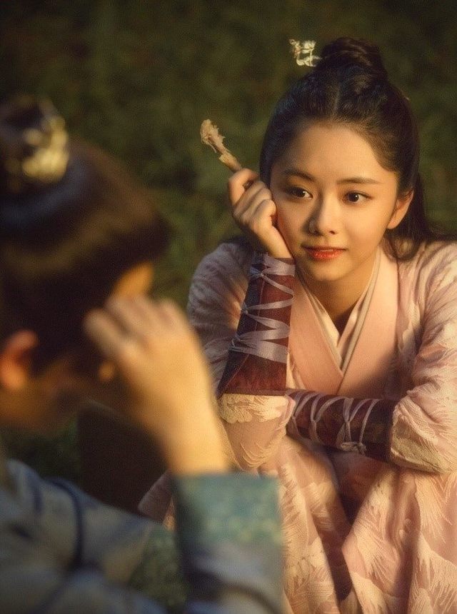 老书店的灯 封面
